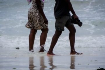 4 DAYS MOMBASA BEACH HOLIDAY