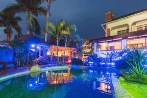2 friends hotel